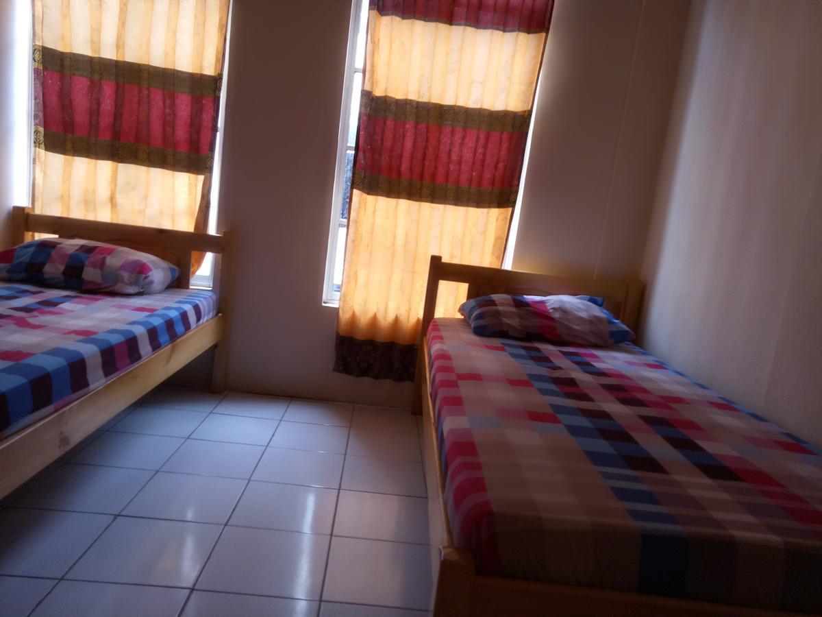 D'Kost Batam Hostel Nagoya Buitenkant foto